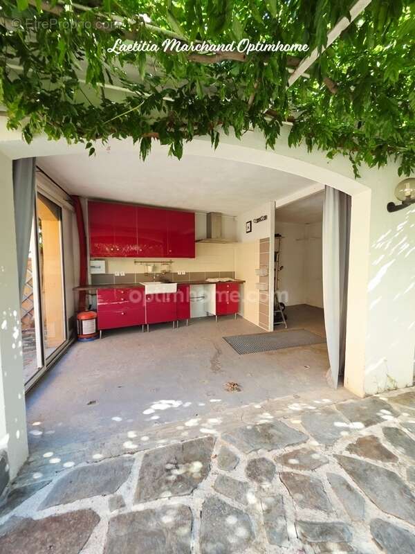 Maison 4 chambres jardin centre ville de Prades (66) - photo 14