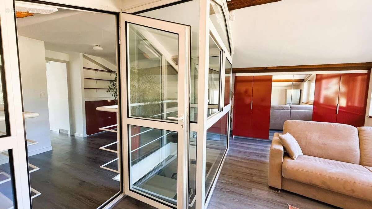 Appartement 112 m² à Ecully  - photo 4