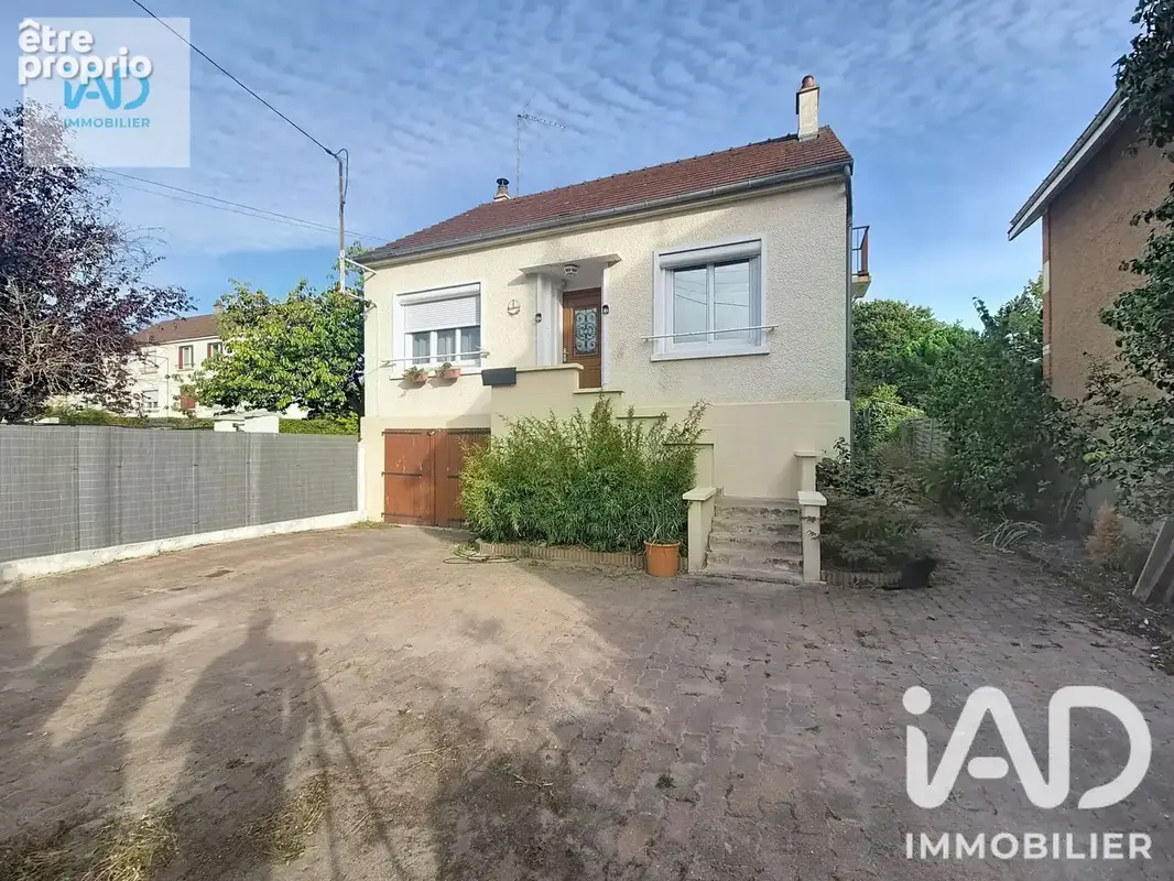 Photo 1 - Maison à VIERZON