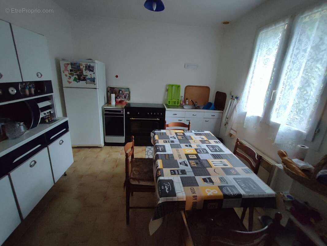 Maison à GRUGE-L&#039;HOPITAL