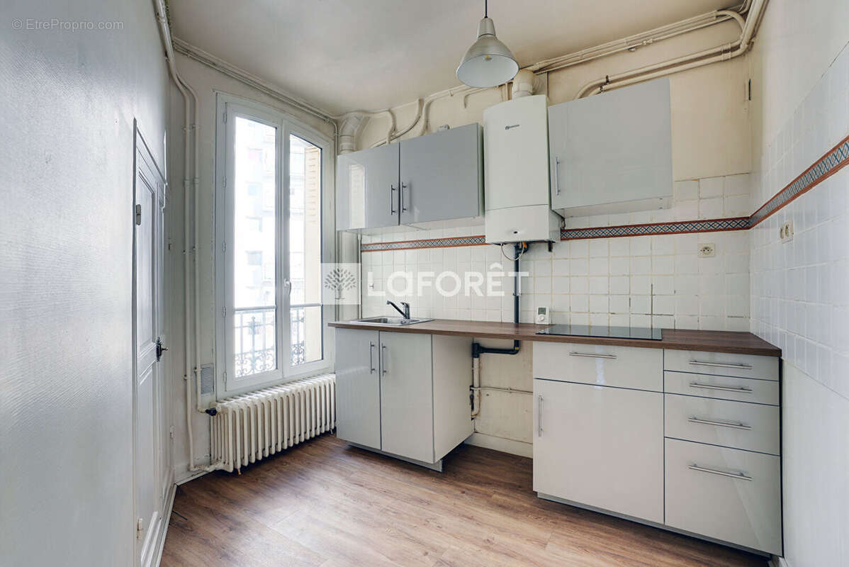 Appartement à PARIS-12E