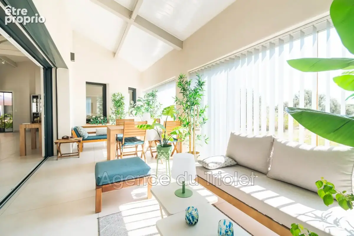 Maison 7 pièces 218 m² à vendre à Saint-Clement-De-Riviere (34980) - photo 7