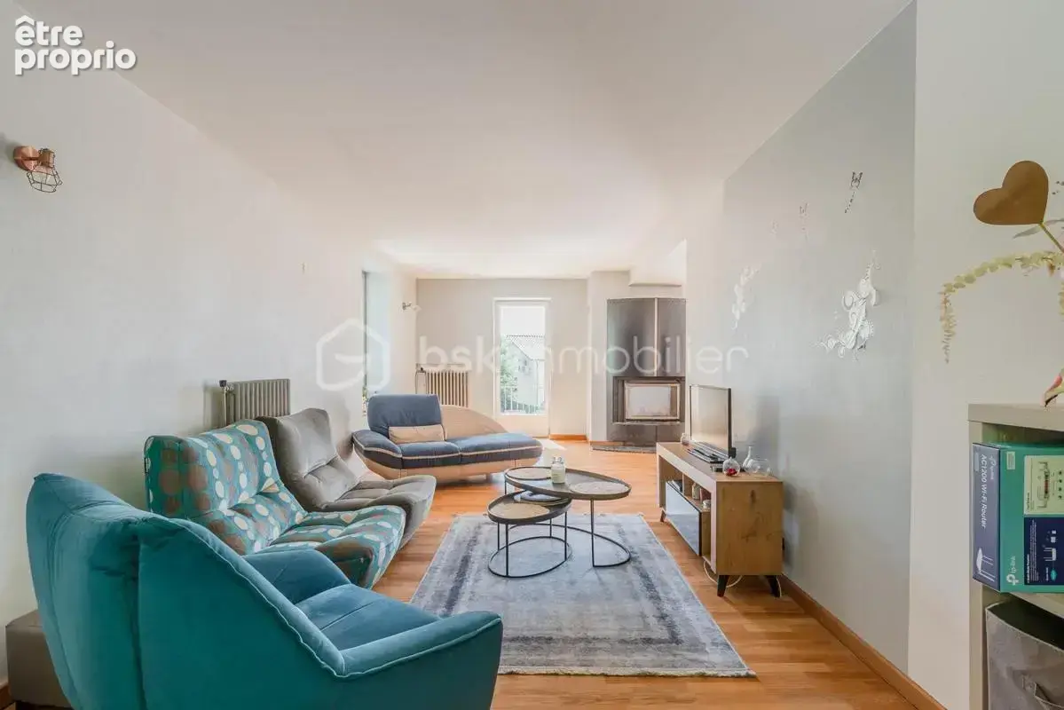 Demeure de caractère en bord de rivière d'Ain – 300 m² habitables – Piscine- IDEAL GRANDE FAMILLE - photo 11