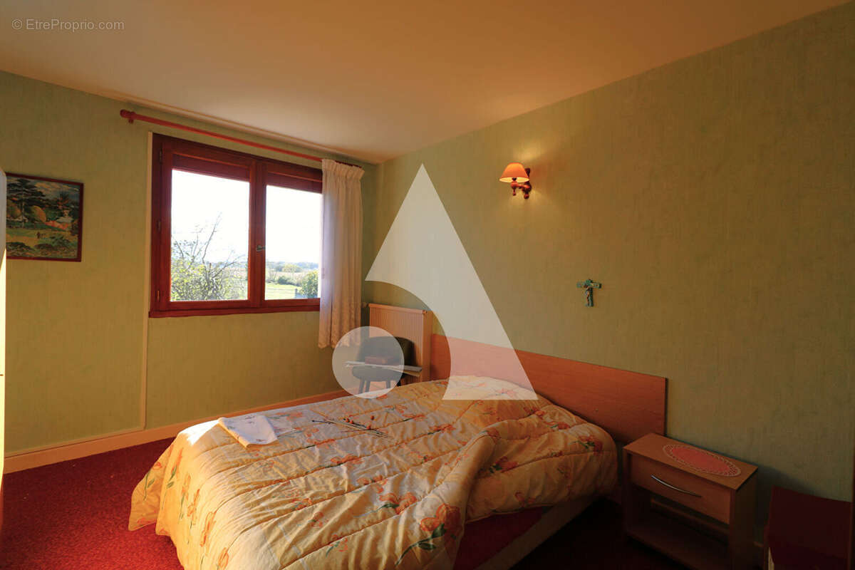 Maison à OURSBELILLE