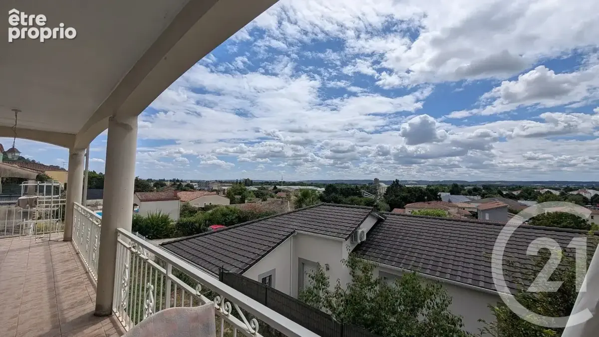 Maison 10 pièces 254 m² à vendre à Bon-Encontre (47240) - photo 12