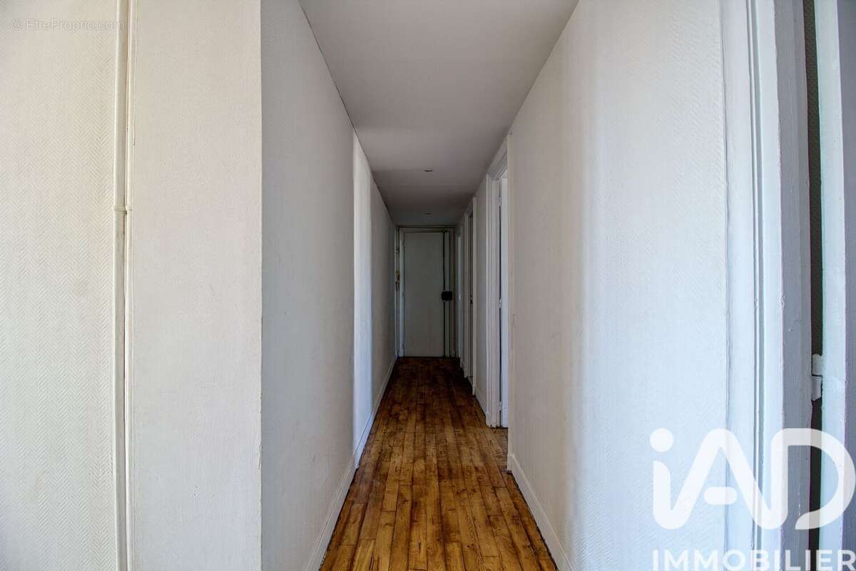 Photo 5 - Appartement à SAINT-DENIS