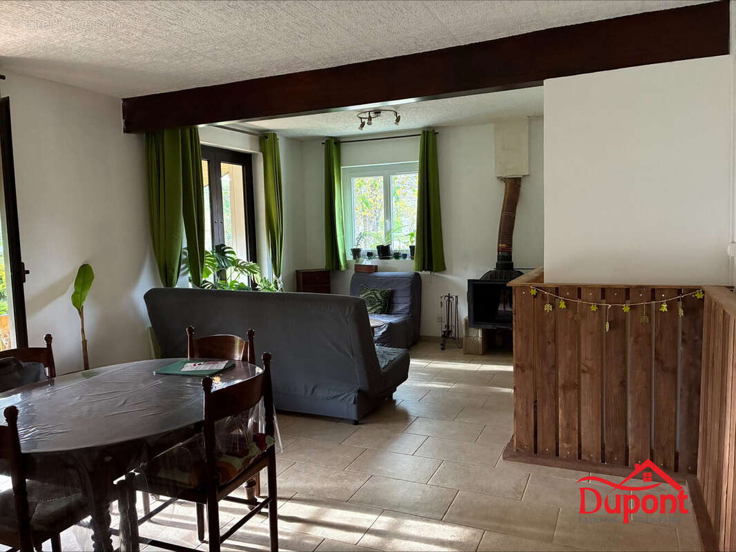 Maison à AIX-EN-OTHE