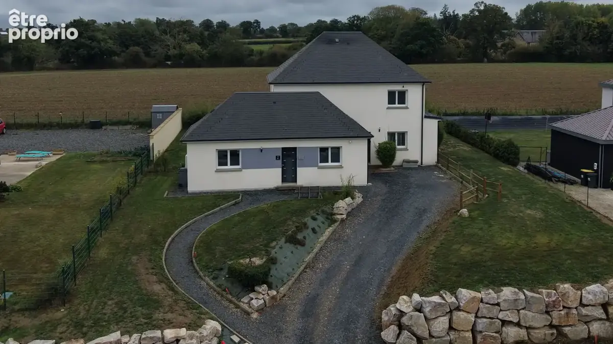 Maison à SAINT-CLAIR-SUR-L'ELLE