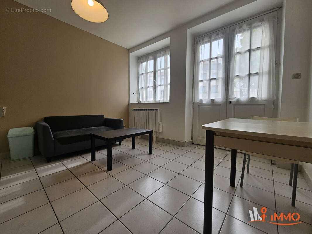 Appartement à SAINT-ETIENNE