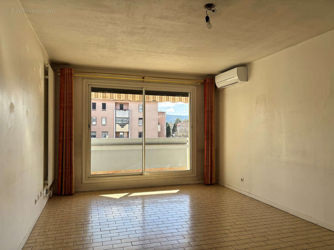 Appartement à AUBAGNE