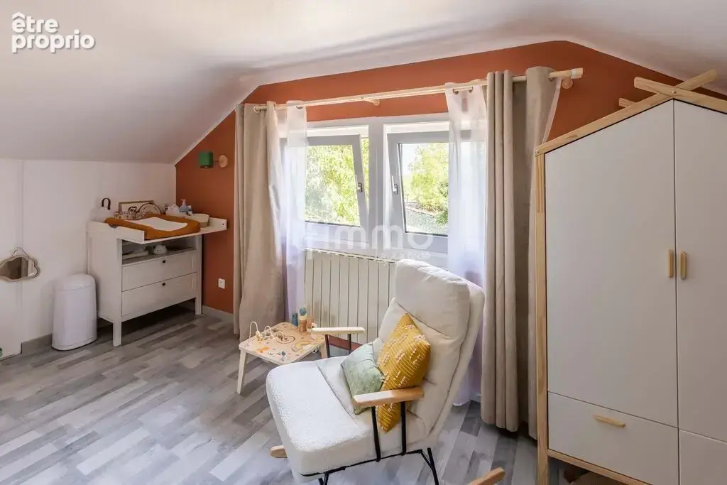 Habitation, Type Chalet, Familiale, sur un Secteur très côté - photo 8