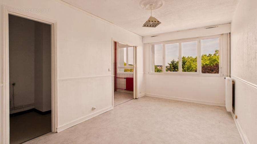 Appartement 25 m² à Le Mans  - photo 60