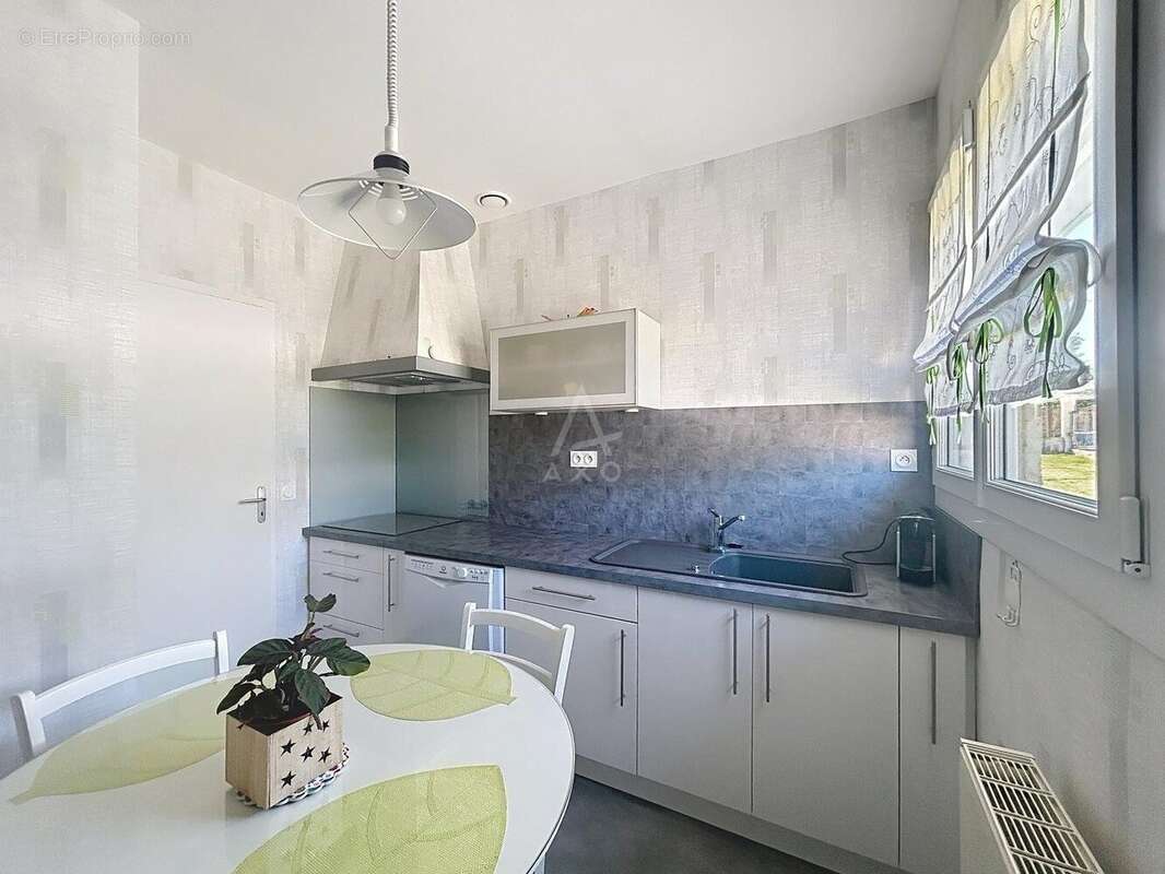 Maison à SAINT-GERVAIS