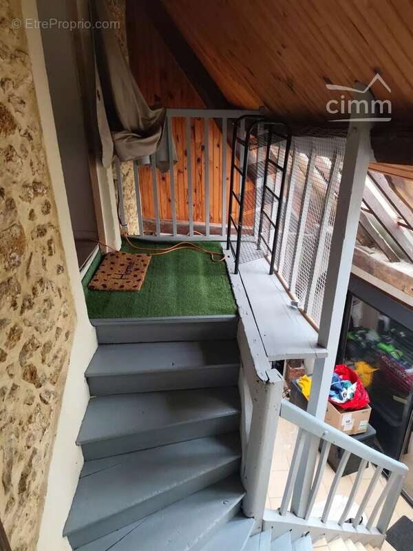 Maison à CHEPTAINVILLE