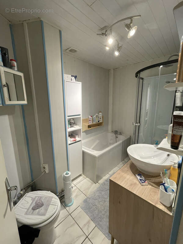 Commerce à SAINT-QUENTIN