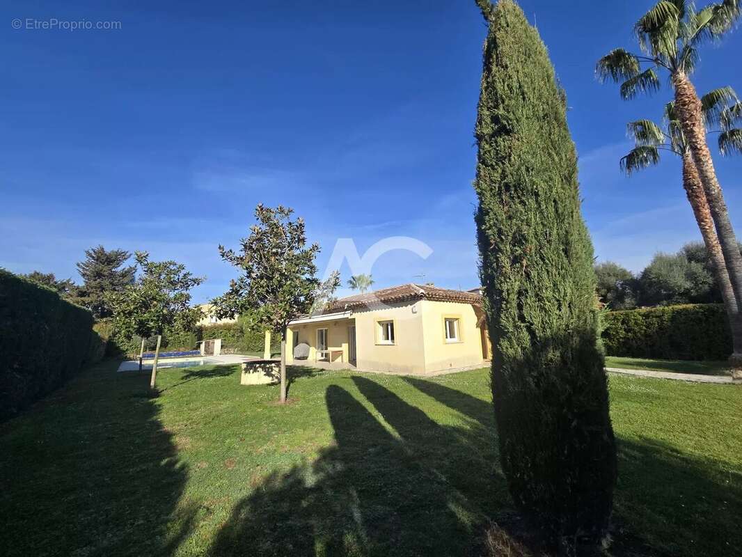Maison à ANTIBES