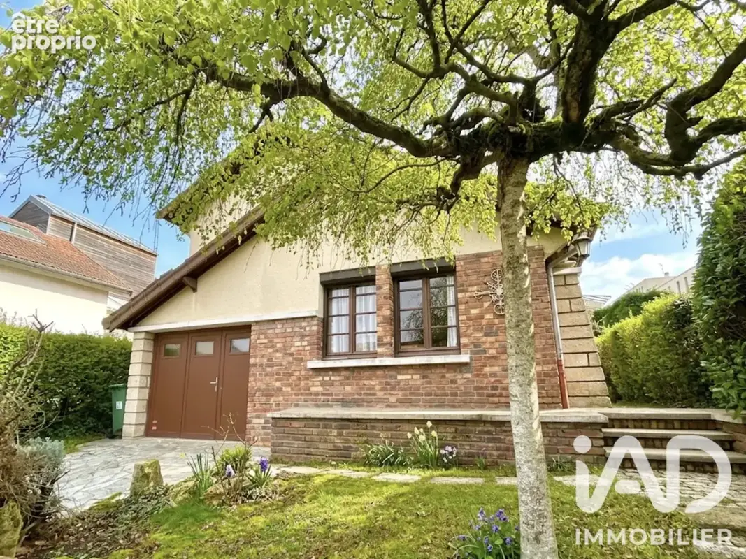 Photo 1 - Maison à L'HAY-LES-ROSES