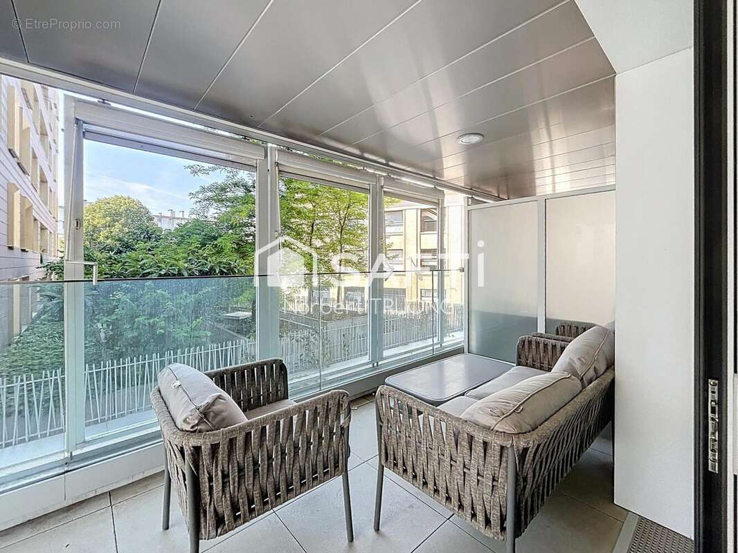 Photo 2 - Appartement à PARIS-15E