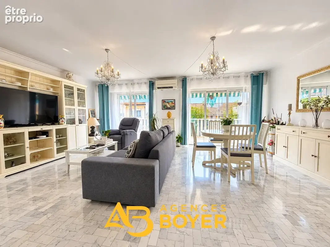 Toulon   Appartement T3 82 m2 avec ascenseur terrasse 16 m2, parking et cave - photo 4