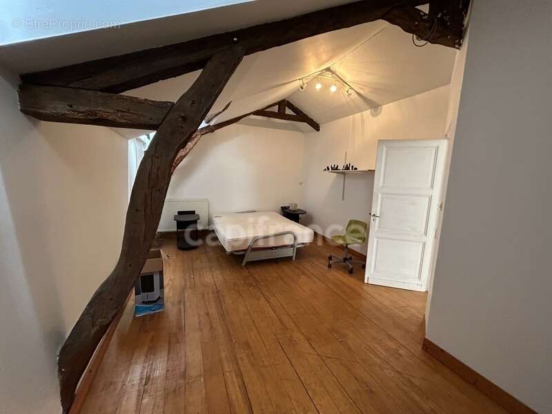 Maison à SAINT-CYPRIEN