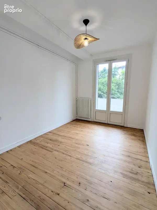 Appartement T4 rénové avec balcon en centre-ville d’Auch - photo 7