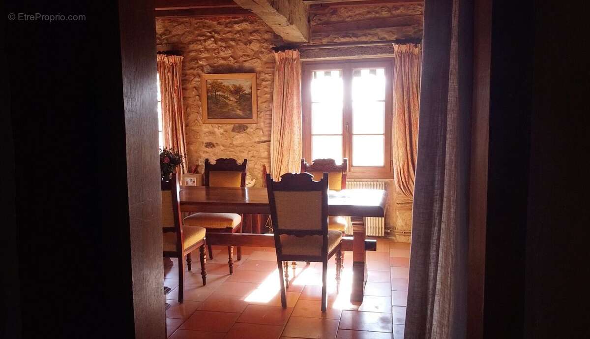 Séjour 2 - Maison à SENDETS