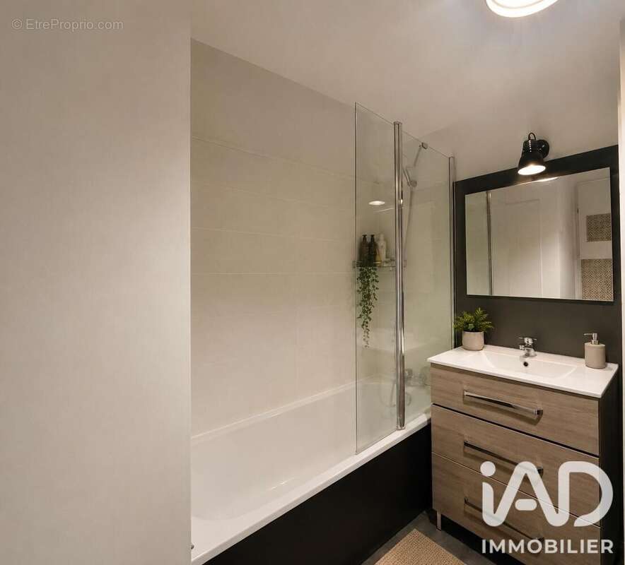 Photo 4 - Appartement à BAILLY-ROMAINVILLIERS