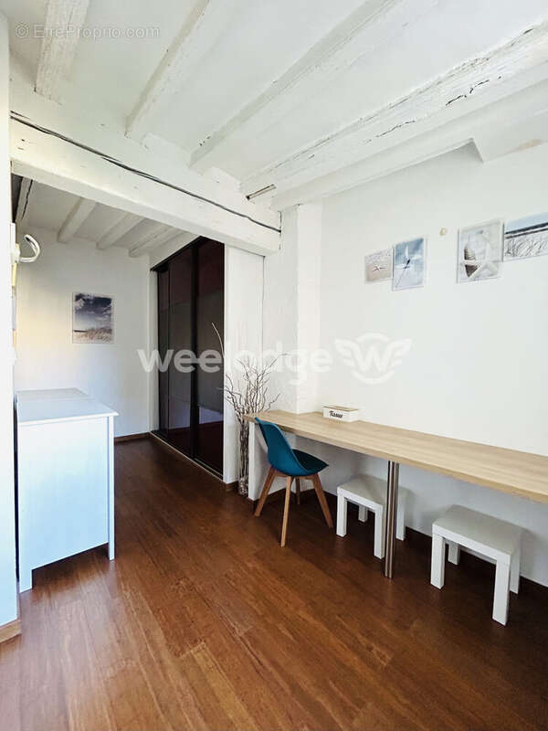 Appartement à L'ISLE-SUR-LA-SORGUE