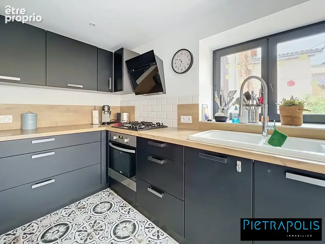 Maison 5 pièces 122 m² à vendre à Curis-Au-Mont-D'or (69250) - photo 8