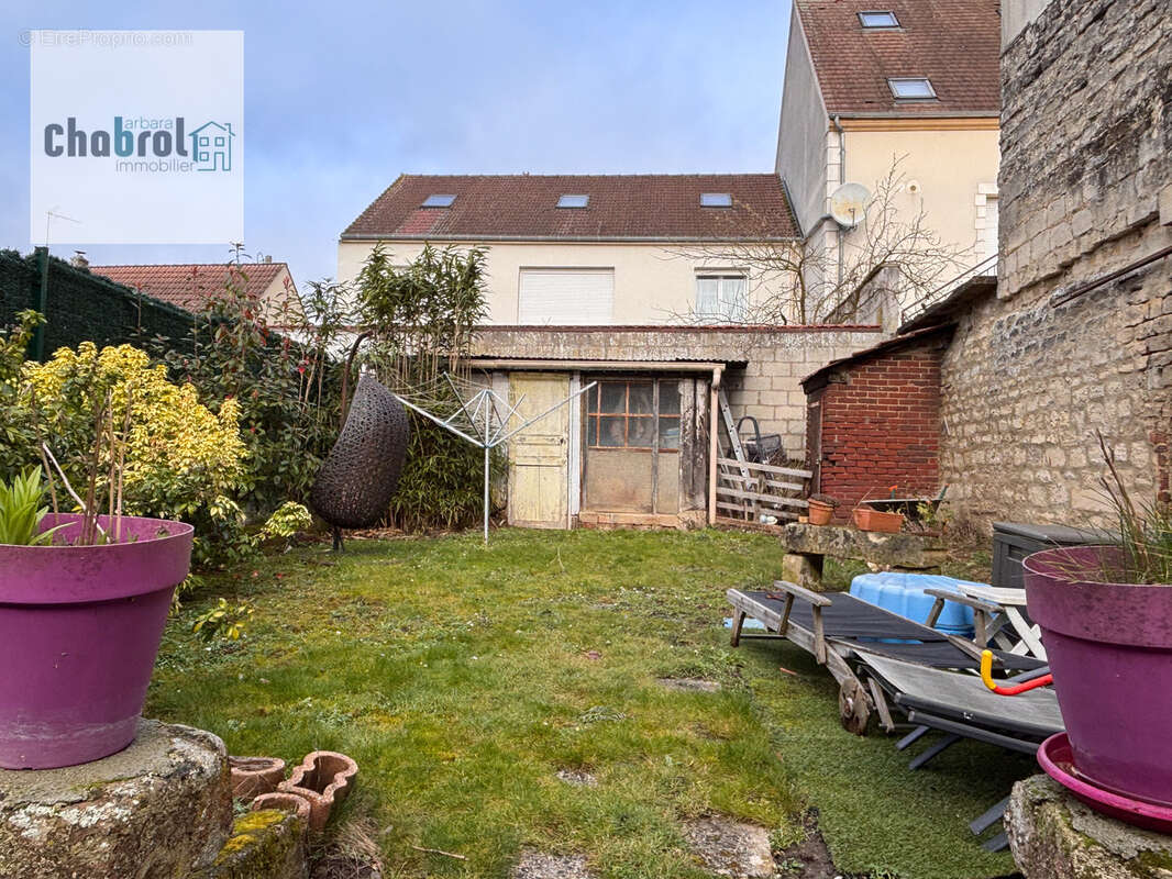 Maison à MONTATAIRE