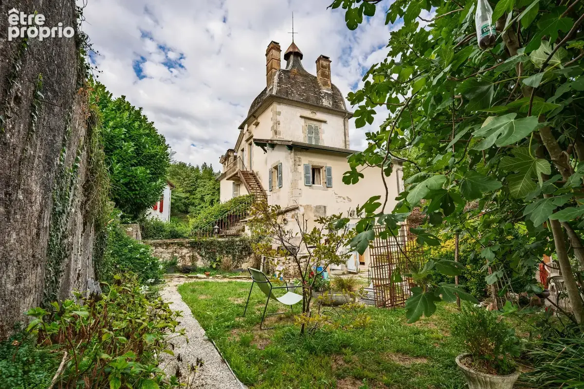 Photo Maison à Bidache au prix de 450 000€