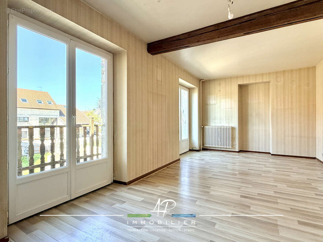 Maison à RUFFEY-LES-ECHIREY