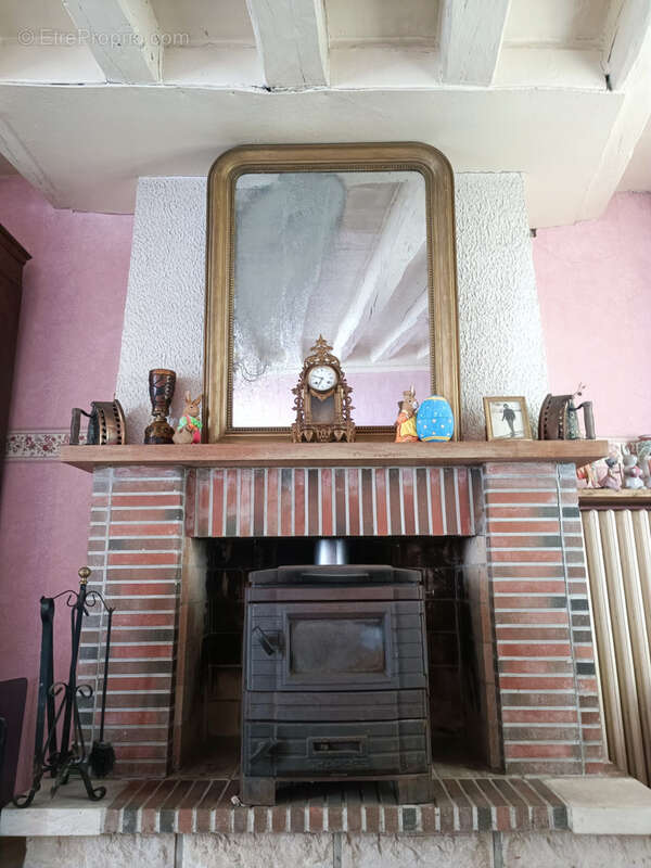 Maison à SANCERGUES