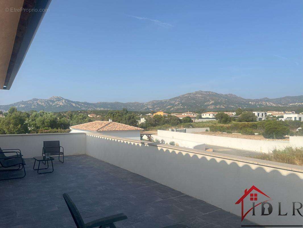 Calenzana   Villa contemporaine très récente avec piscine, a - photo 14