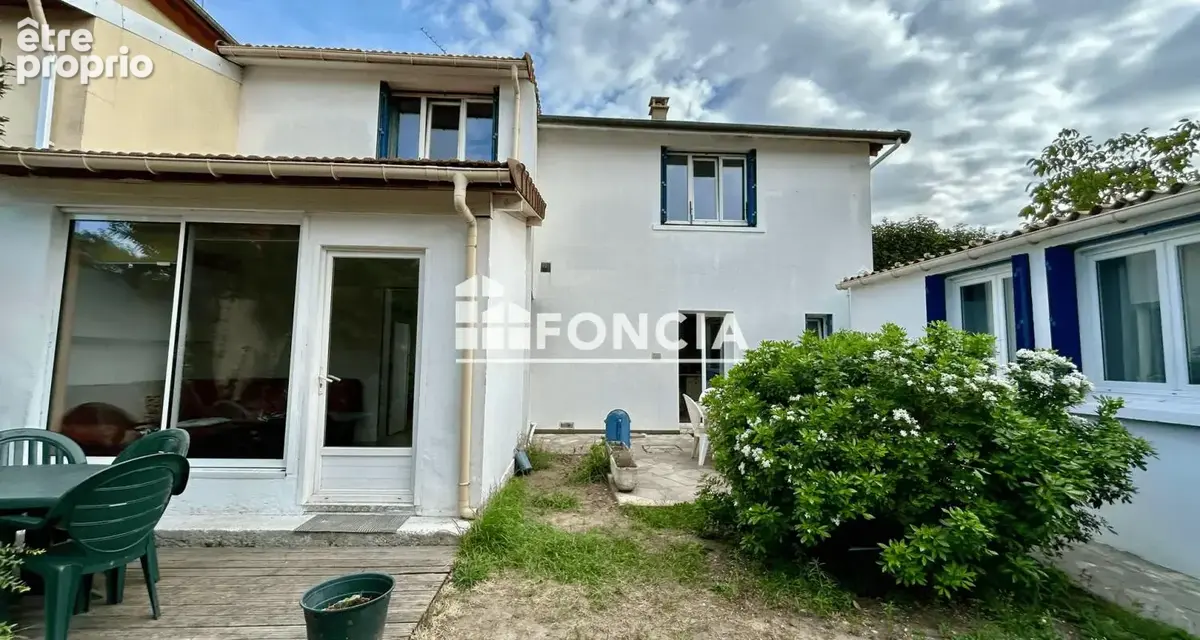 Maison à LE BLANC-MESNIL