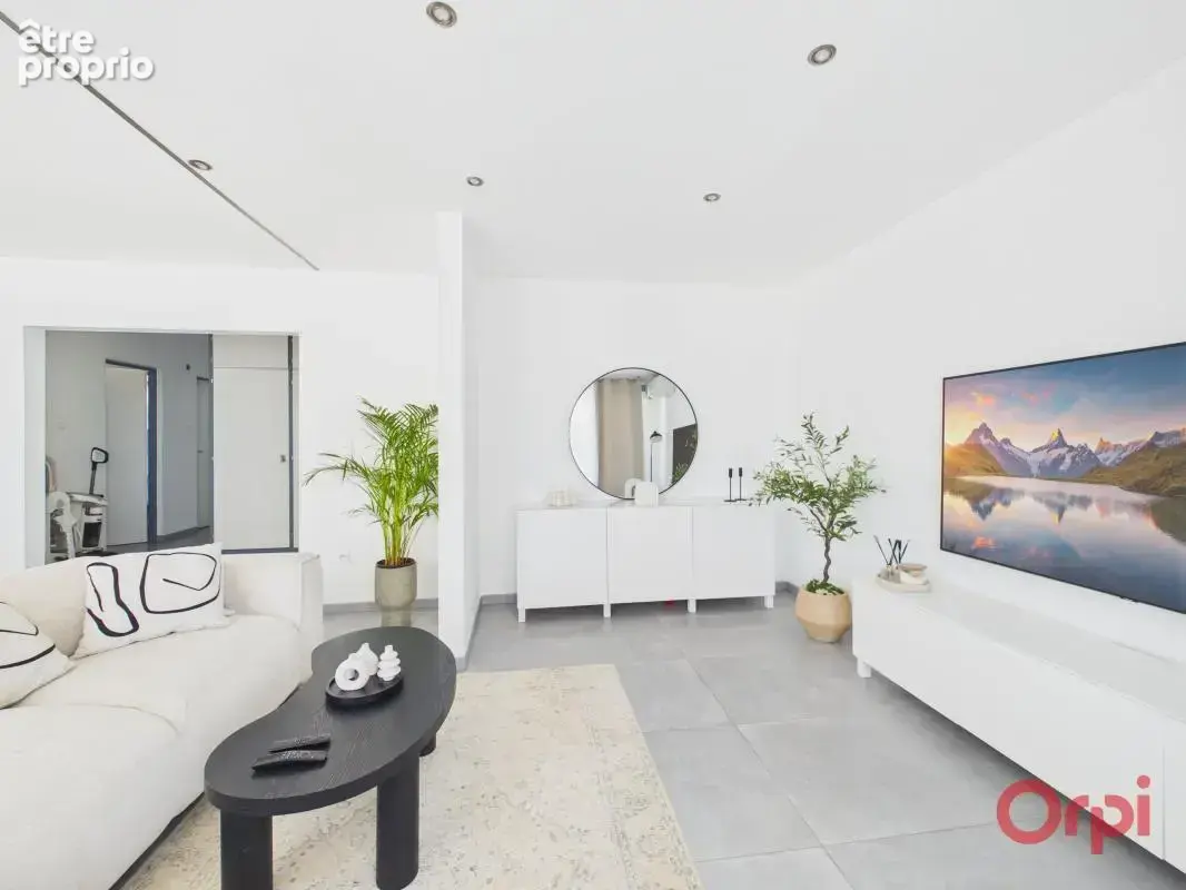 Appartement T3 de 79 m² entièrement rénové - photo 2