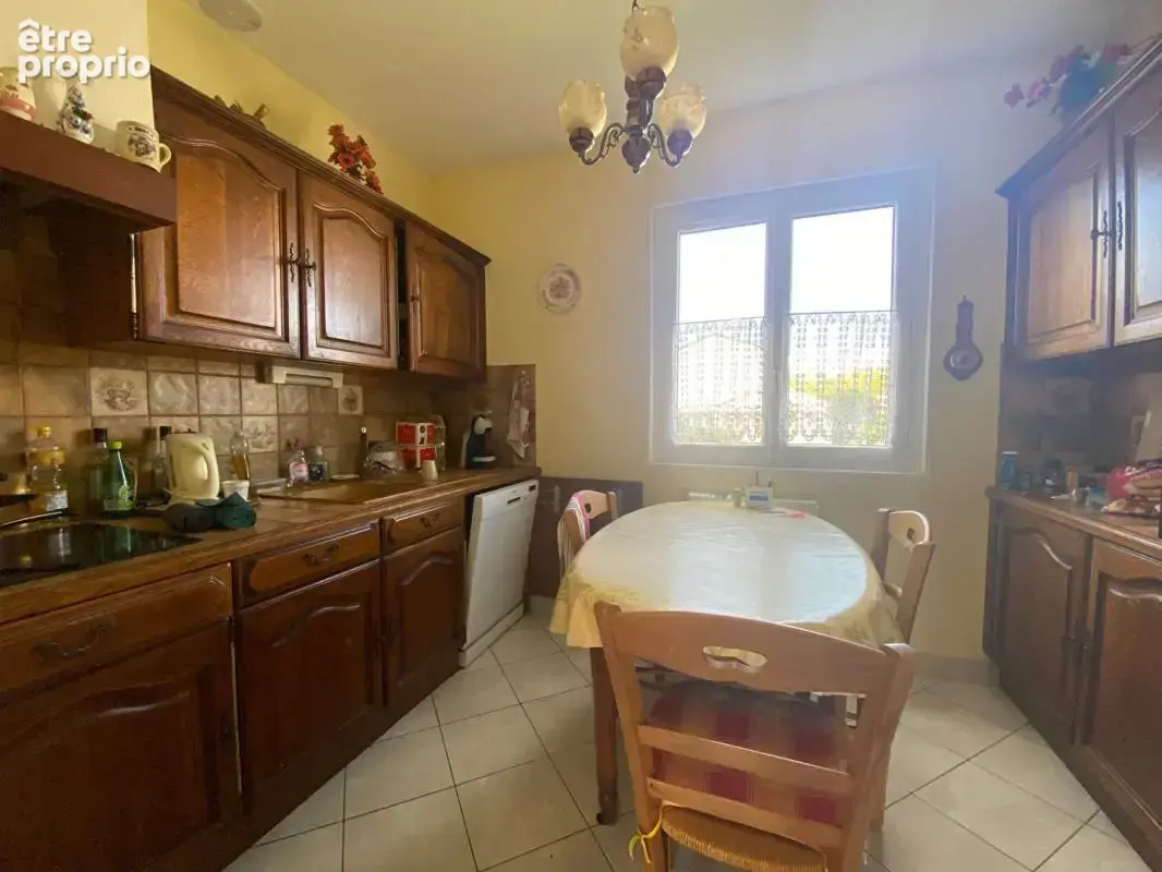 Maison plain pied - 3 chambres 44680 sainte pazanne - budget 270 400  hai - photo 9