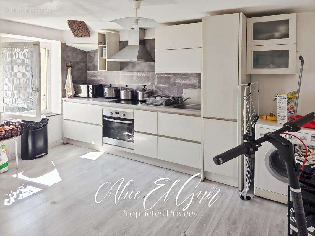 Appartement à CARCASSONNE