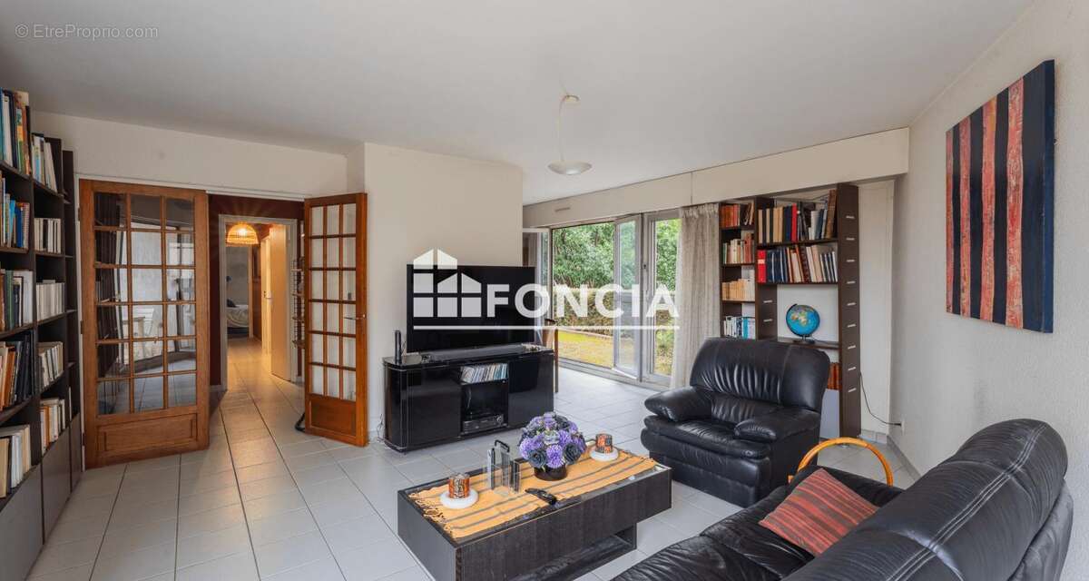 Appartement à RUEIL-MALMAISON