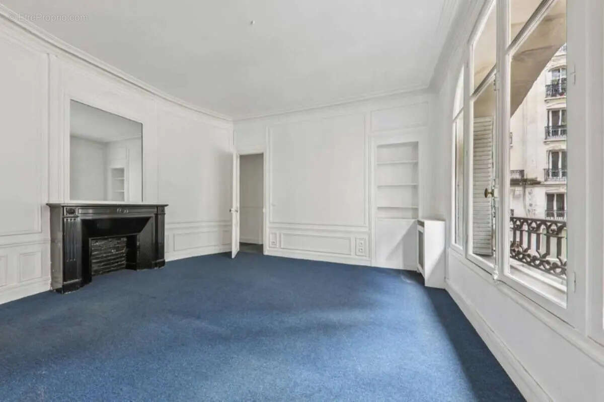 Commerce à PARIS-17E