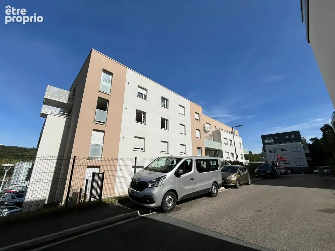 Appartement à DARNETAL