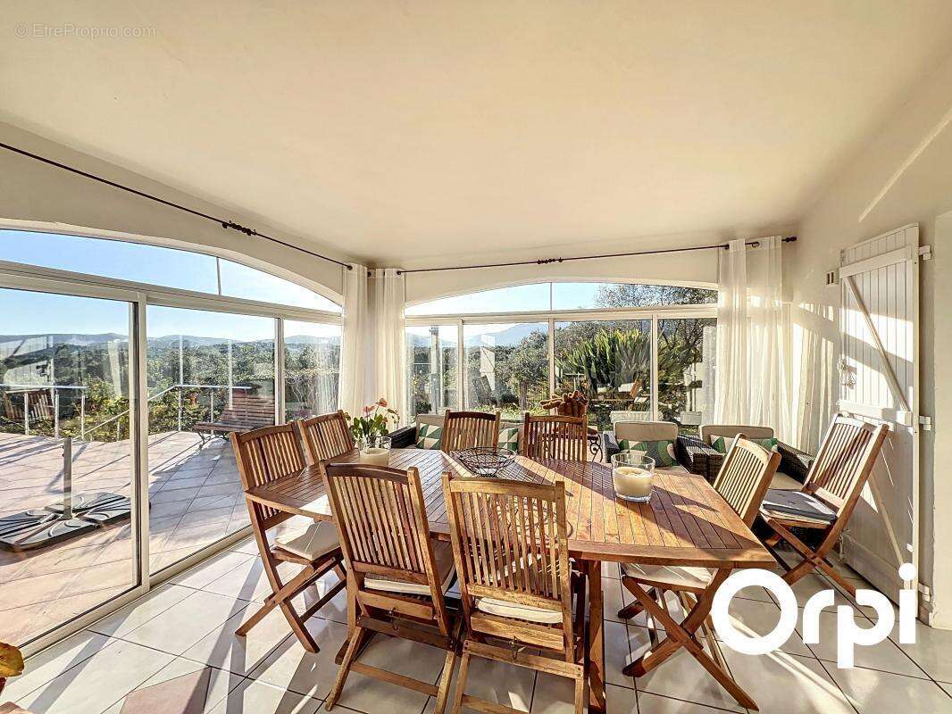 Maison à PORTO-VECCHIO