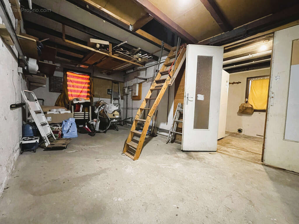 Maison individuelle et garage sur terrain clos - photo 22