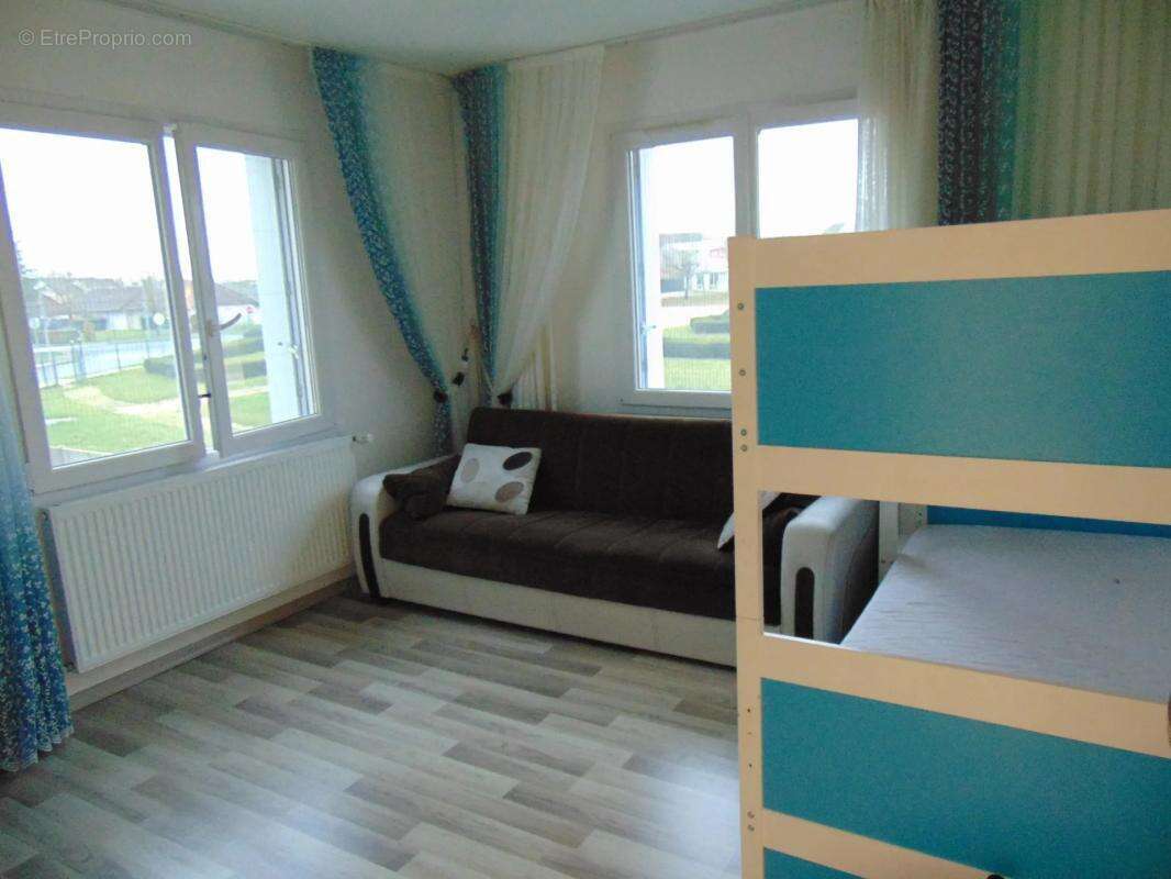 Maison à VILLEMANDEUR