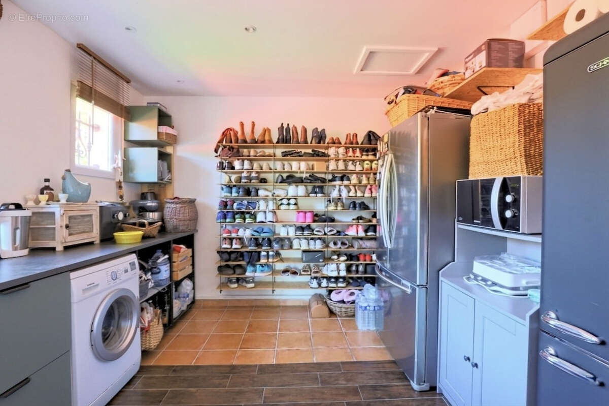 Maison à SIX-FOURS-LES-PLAGES