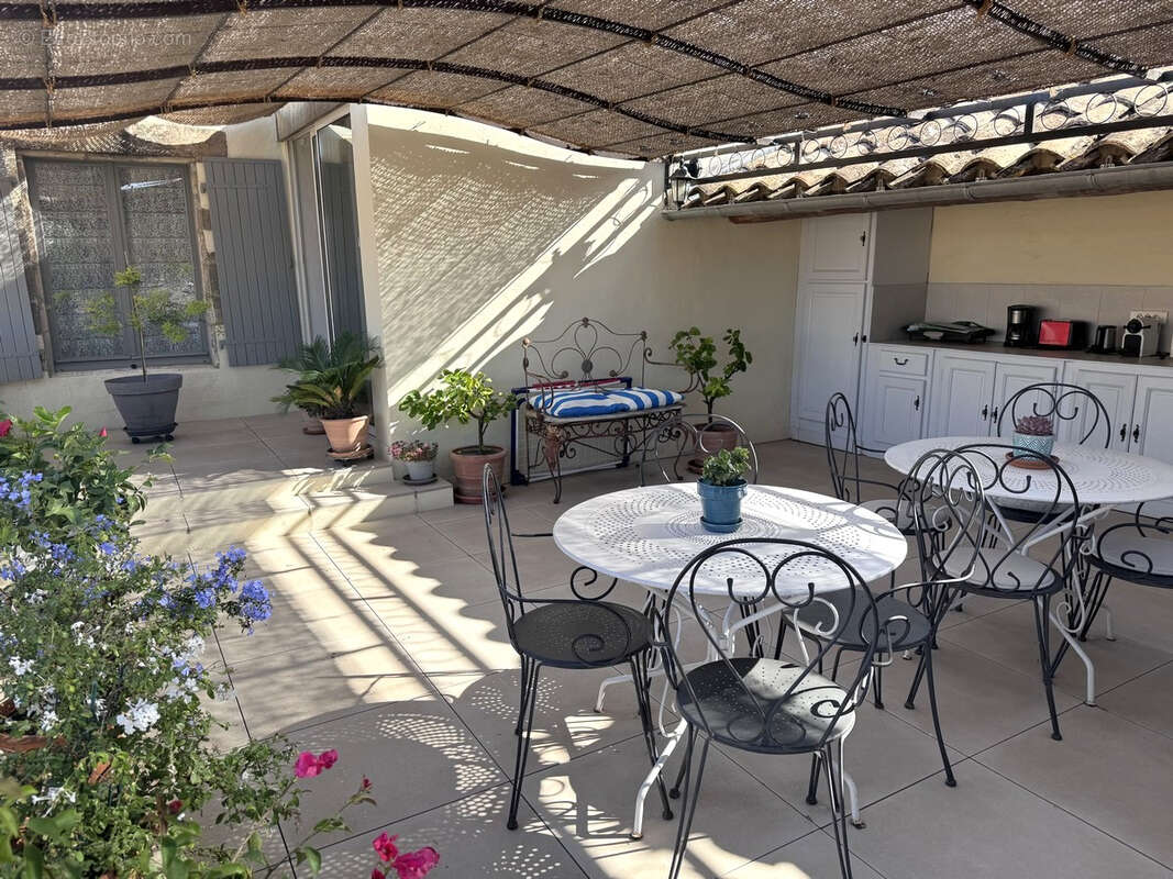 Maison à ROCHEFORT-DU-GARD