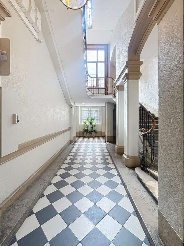 Appartement à LYON-7E
