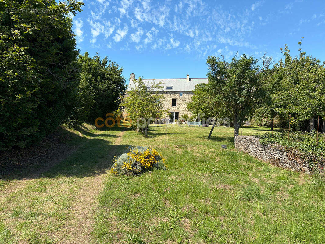 Propriété de caractère avec vue sur la Baie de Sienne - Tourville-sur-Sienne - photo 16