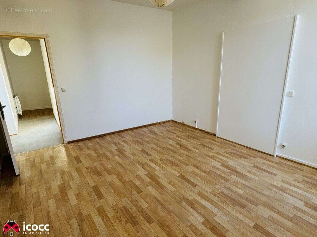Appartement 192 m² à Mareuil-Sur-Lay-Dissais  - photo 7
