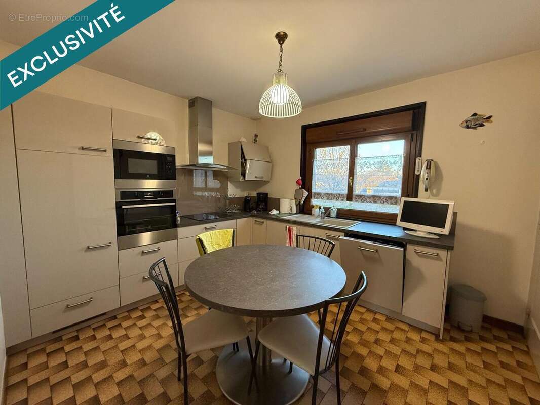 Photo 4 - Maison à ESTRABLIN